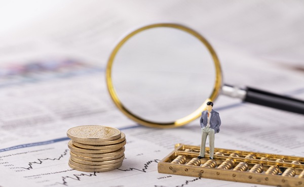 在AI与量子计算光环下，IBM(IBM.US)未能交出理想业绩，市场从“科技狂热”回归理智