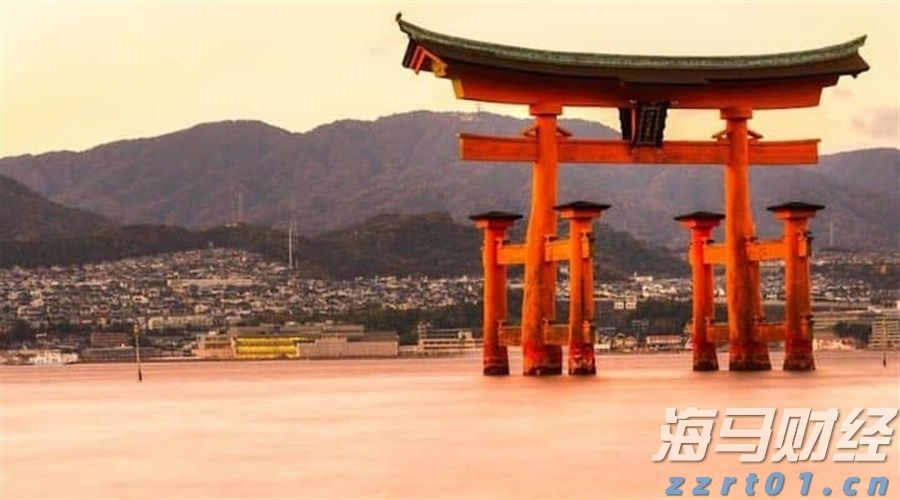 工行肥东支行开展助考便民志愿服务活动